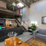 Rent 2 bedroom apartment of 160 m² in Florence