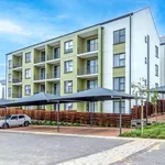 Rent 1 bedroom apartment of 32 m² in Sandton