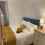 Rent 2 bedroom apartment in West Midlands