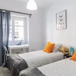 Alquilar 4 dormitorio apartamento en Valencia