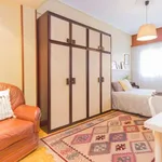 Rent a room of 91 m² in bilbao