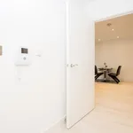 Rent 2 bedroom apartment of 55 m² in London