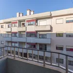 Rent 3 bedroom apartment in Porto