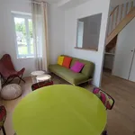 Rent 1 bedroom house of 34 m² in Saint-Martin-de-Nigelles