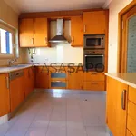 Rent 2 bedroom house of 171 m² in Ericeira