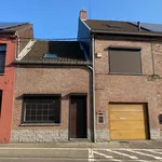 Rent 5 bedroom house in Fontaine-L'Évêque