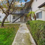 Rent 2 bedroom apartment in Bakersfield