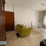 Rent 2 bedroom apartment of 68 m² in Milan