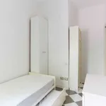 Rent 2 bedroom apartment of 100 m² in milan