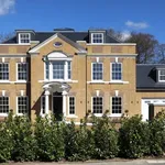 Rent 6 bedroom house in South East England