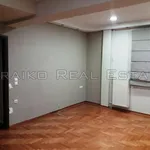 Rent 3 bedroom apartment of 120 m² in Piraeus