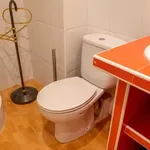 Rent 10 bedroom apartment in Barcelona