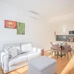 Rent 1 bedroom apartment of 52 m² in Porto