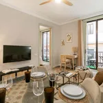 Rent 4 bedroom apartment of 60 m² in Barcelona