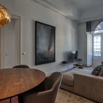 Rent 1 bedroom apartment of 60 m² in lisbon