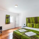 Rent 3 bedroom apartment in porto