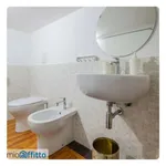 Rent 2 bedroom apartment of 70 m² in Salerno