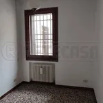 Rent 5 bedroom apartment of 120 m² in Vicenza