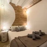 Rent 2 bedroom apartment of 32 m² in barcelona