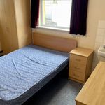 Rent 4 bedroom flat in Wales