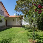 Moradia T5+1 com piscina, totalmente equipada | Centro de Cascais