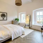 Rent 4 bedroom house in Cotswold District