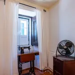 Rent 2 bedroom apartment of 60 m² in lisbon