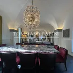 Rent 5 bedroom house of 650 m² in Florence