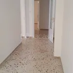 Affitto 4 camera appartamento di 120 m² in Palermo