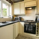 Rent 4 bedroom flat in West Midlands