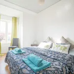 Rent 4 bedroom house in Lisbon