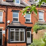 Rent 4 bedroom house in Leeds