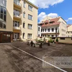 Pronajměte si 1 ložnic/e byt o rozloze 35 m² v Prague