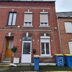 Maison de 90 m² avec 1 chambre(s) en location à Hirson