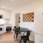 Rent 1 bedroom apartment of 25 m² in Barcelona