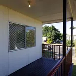 Rent 3 bedroom house of 818 m² in Moranbah