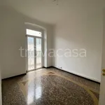 Rent 5 bedroom apartment of 130 m² in Genova