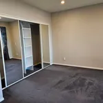 Rent 3 bedroom apartment in Wellington