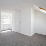 Rent 4 bedroom house in South East England