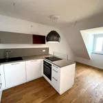 Hell-modern-zentral! 3-Zi.-Maisonette-Wohnung mit Dachterrasse und Tiefgaragenstellplatz in Neumarkt