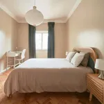 Rent a room in lisbon