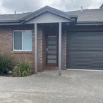 Rent 2 bedroom house in Reservoir