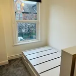 Rent 5 bedroom house in East Midlands