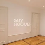 Rent 4 bedroom apartment of 120 m² in Chambéry