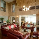 Rent 6 bedroom house of 450 m² in Bangkok