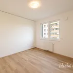 Pronajměte si 3 ložnic/e byt o rozloze 59 m² v Prague