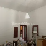 Affitto 3 camera appartamento di 80 m² in Naples