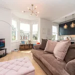 Rent 1 bedroom apartment of 398 m² in London