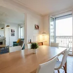 Appartement de 82 m² avec 2 chambre(s) en location à Paris