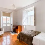 Rent a room in lisbon